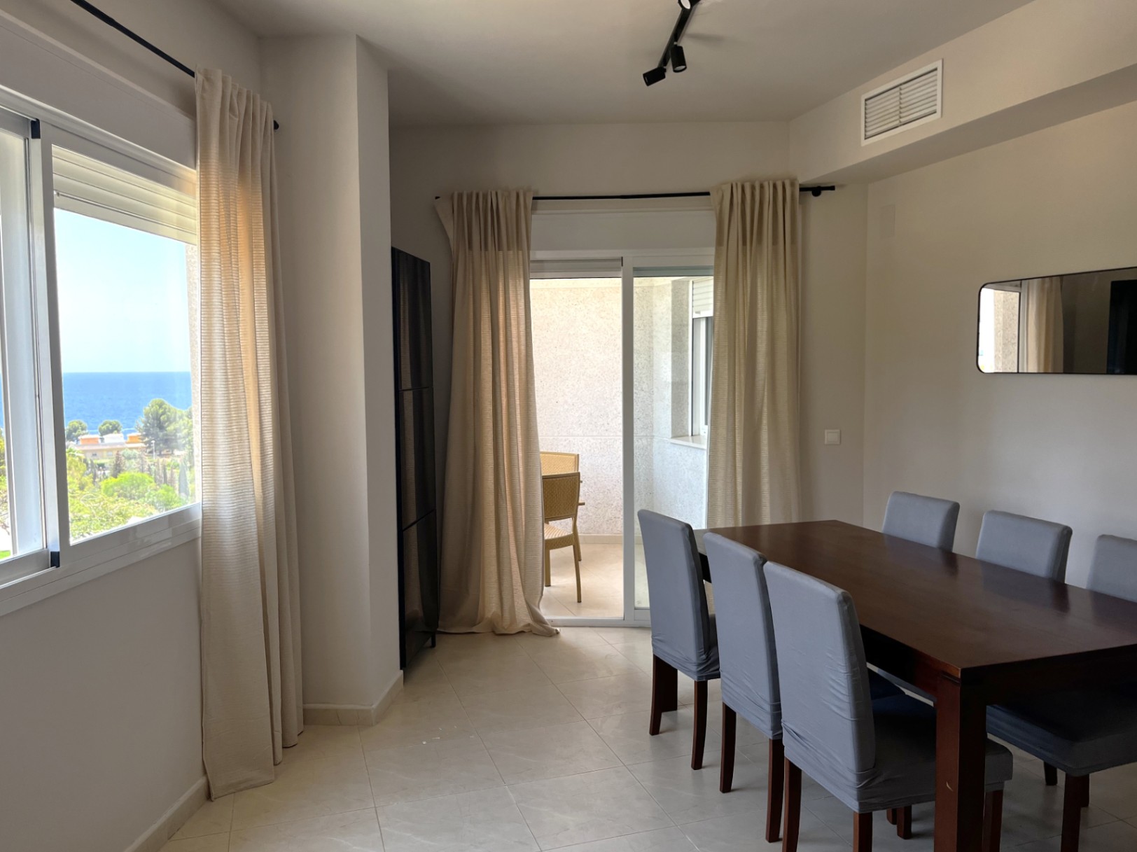 Apartment with sea views 2 bedrooms 2 bathrooms and parking, Calpe