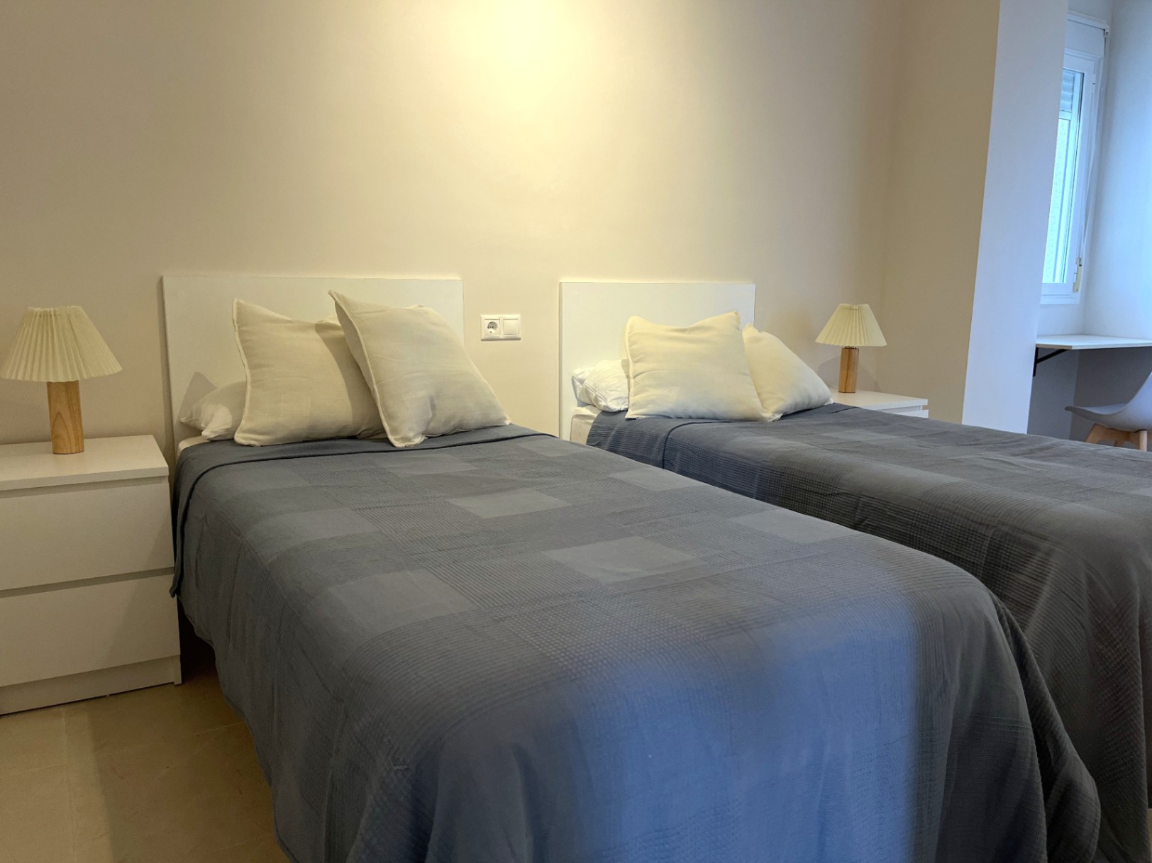 Apartment mit Meerblick 2 Schlafzimmer und 2 Badezimmer und Parkplatz, Calpe — Foto 11