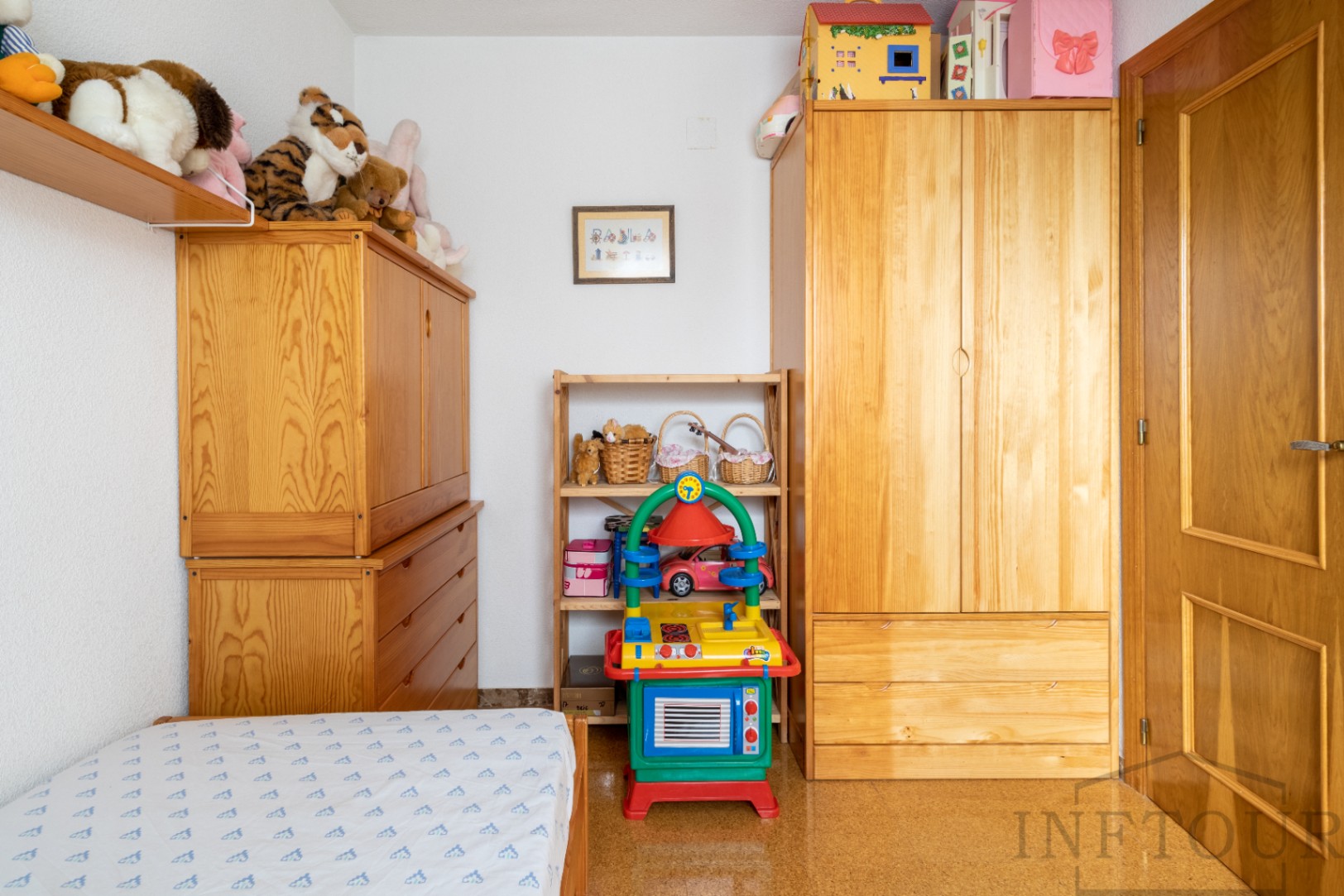 4-bedroom apartment with parking in the center of Calpe — photo 9