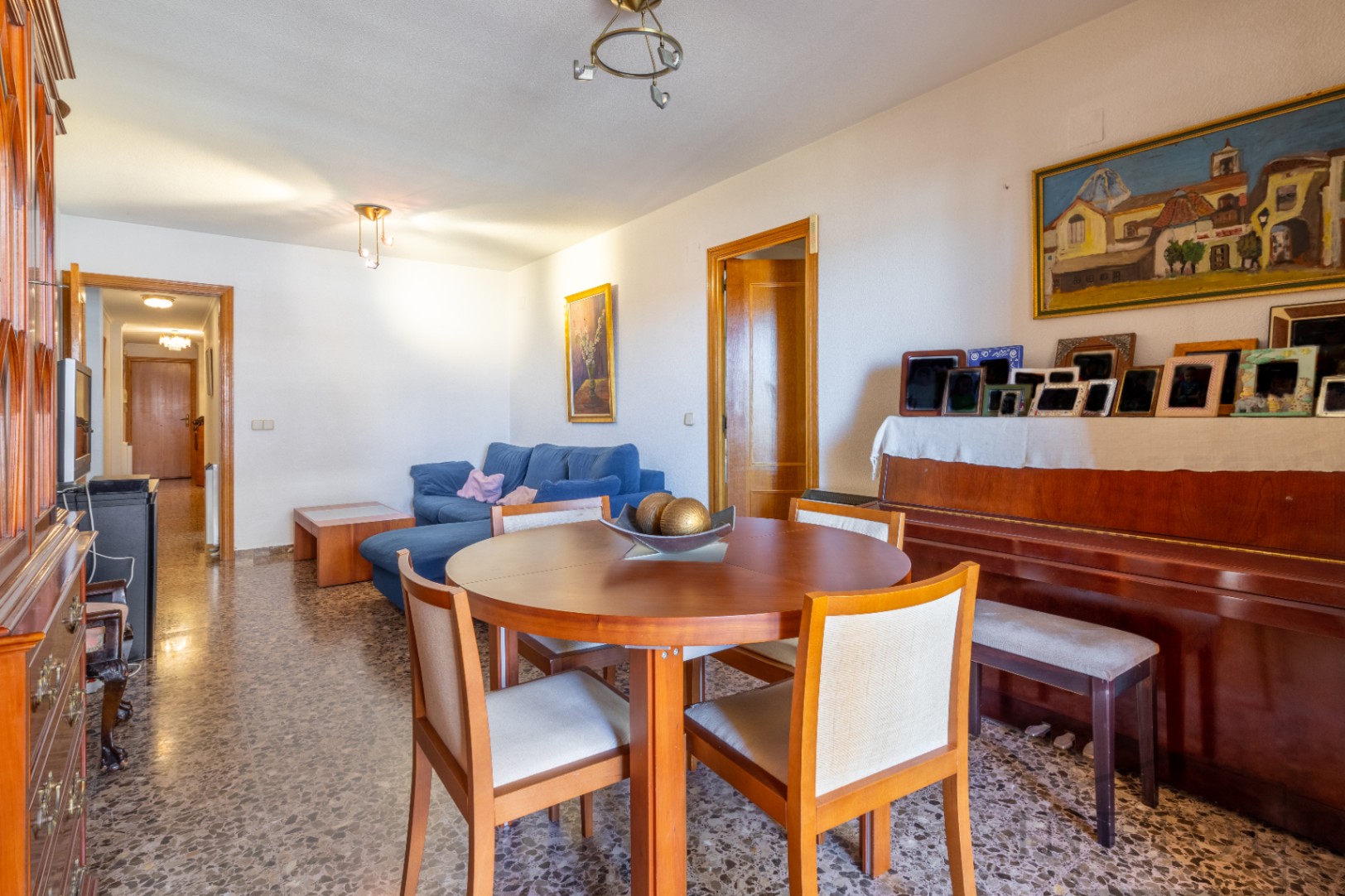 4-bedroom apartment with parking in the center of Calpe — photo 12