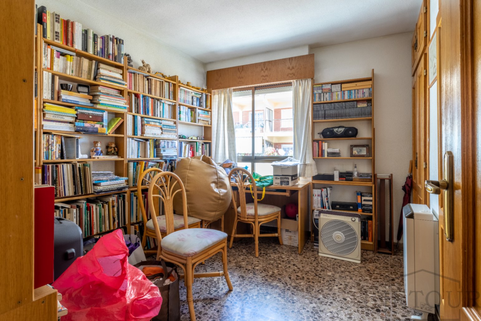 4-bedroom apartment with parking in the center of Calpe — photo 18