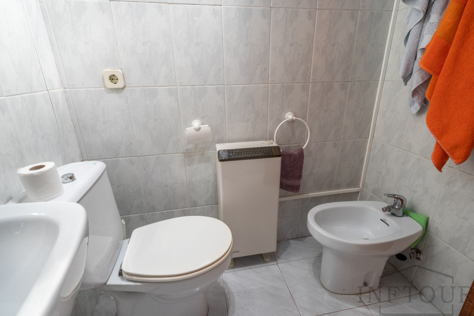 4-bedroom apartment with parking in the center of Calpe — photo 21