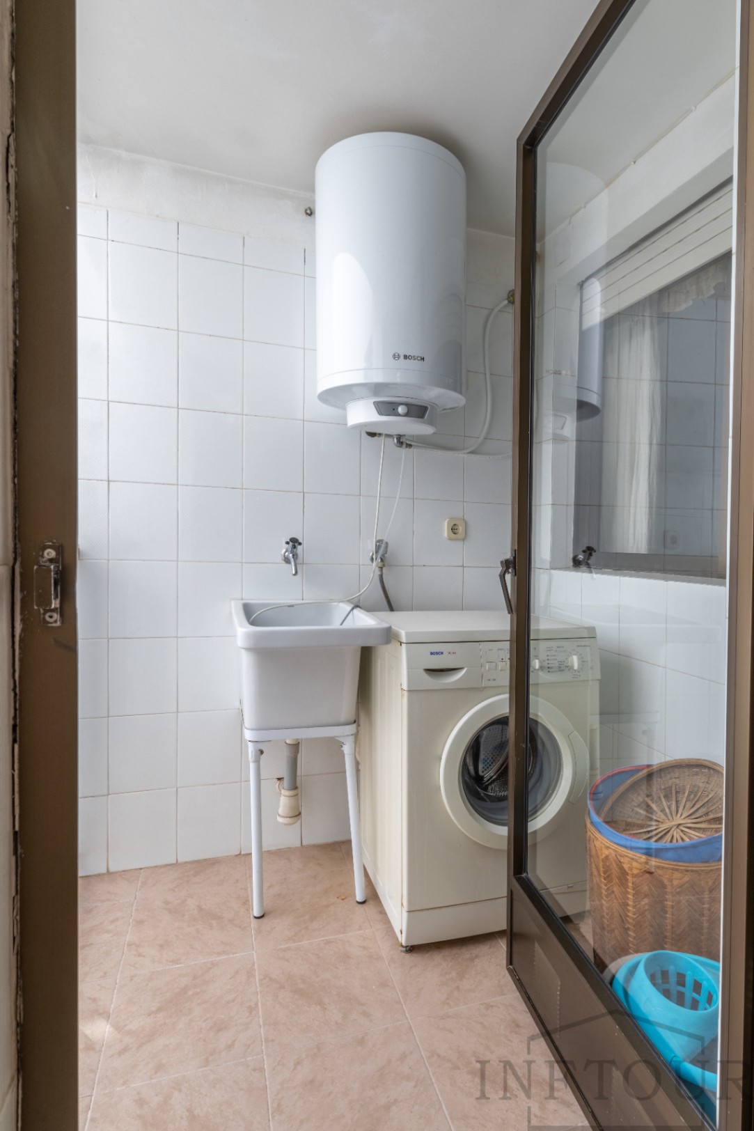 4-bedroom apartment with parking in the center of Calpe — photo 28