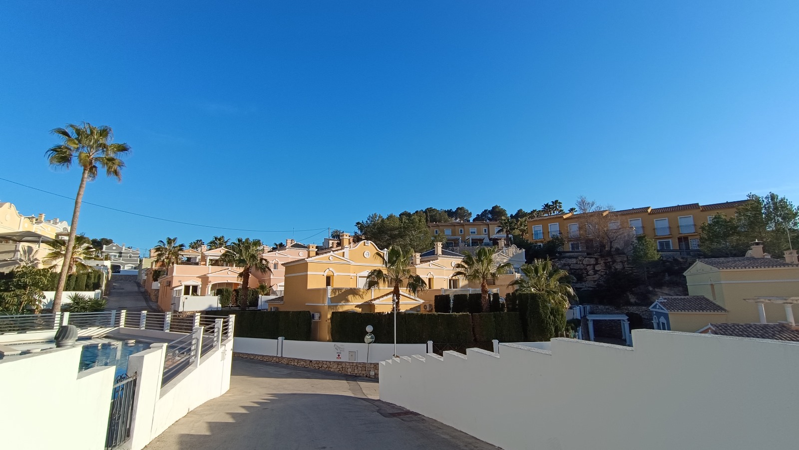 Semi-detached bungalow in Calpe — photo 21