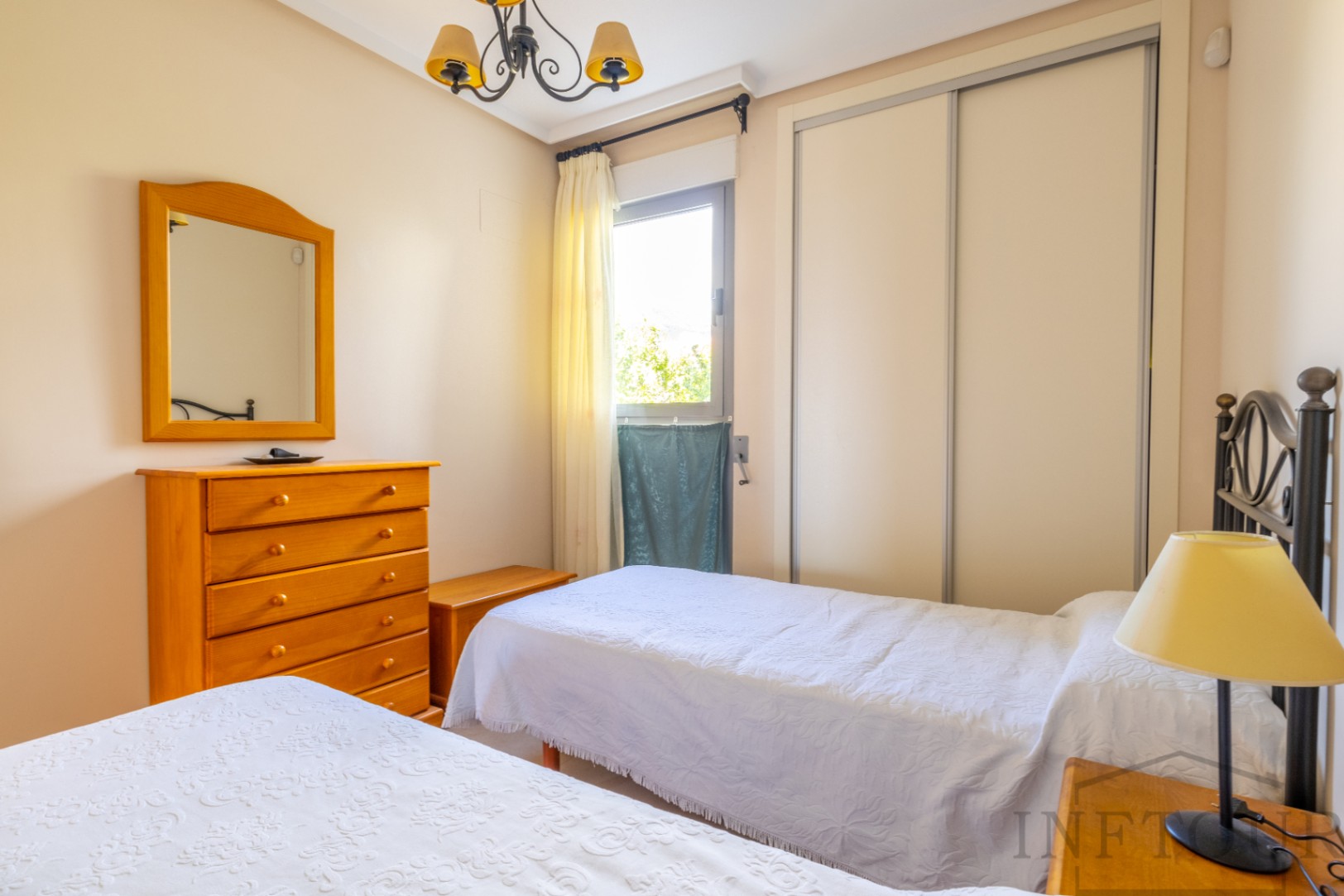 Apartment with Sea Views in the Centre of Calpe — photo 13
