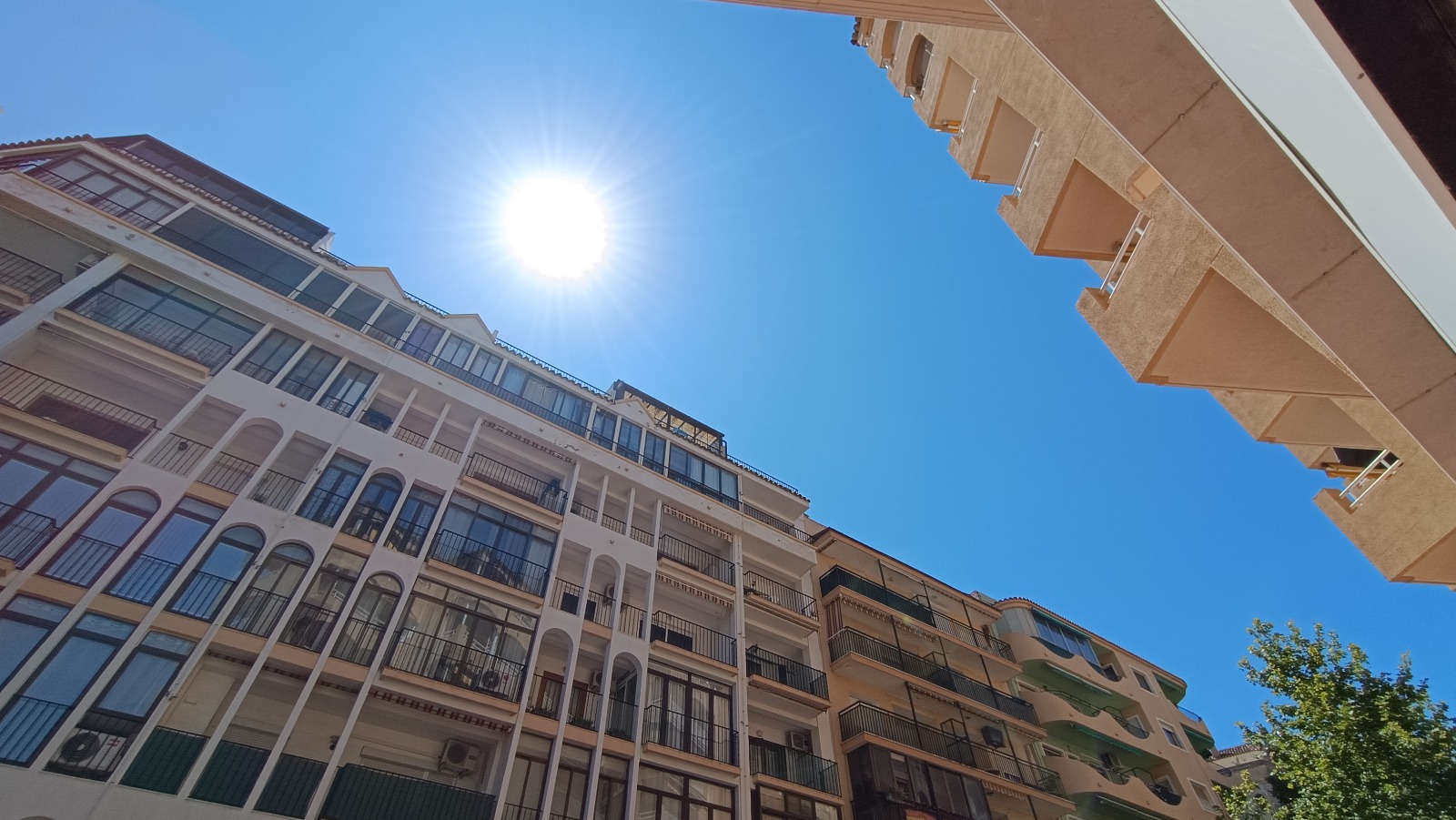 Stunning penthouse just steps away from Arenal Beach in Calpe! — photo 22