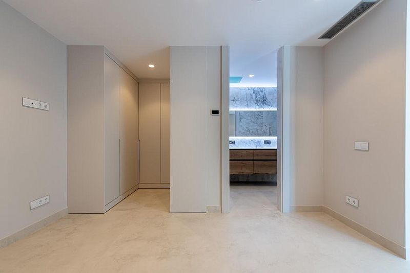 DERNIER Chalet de luxe à vendre à Benidorm avec 4 chambres et piscine privée — photo 16