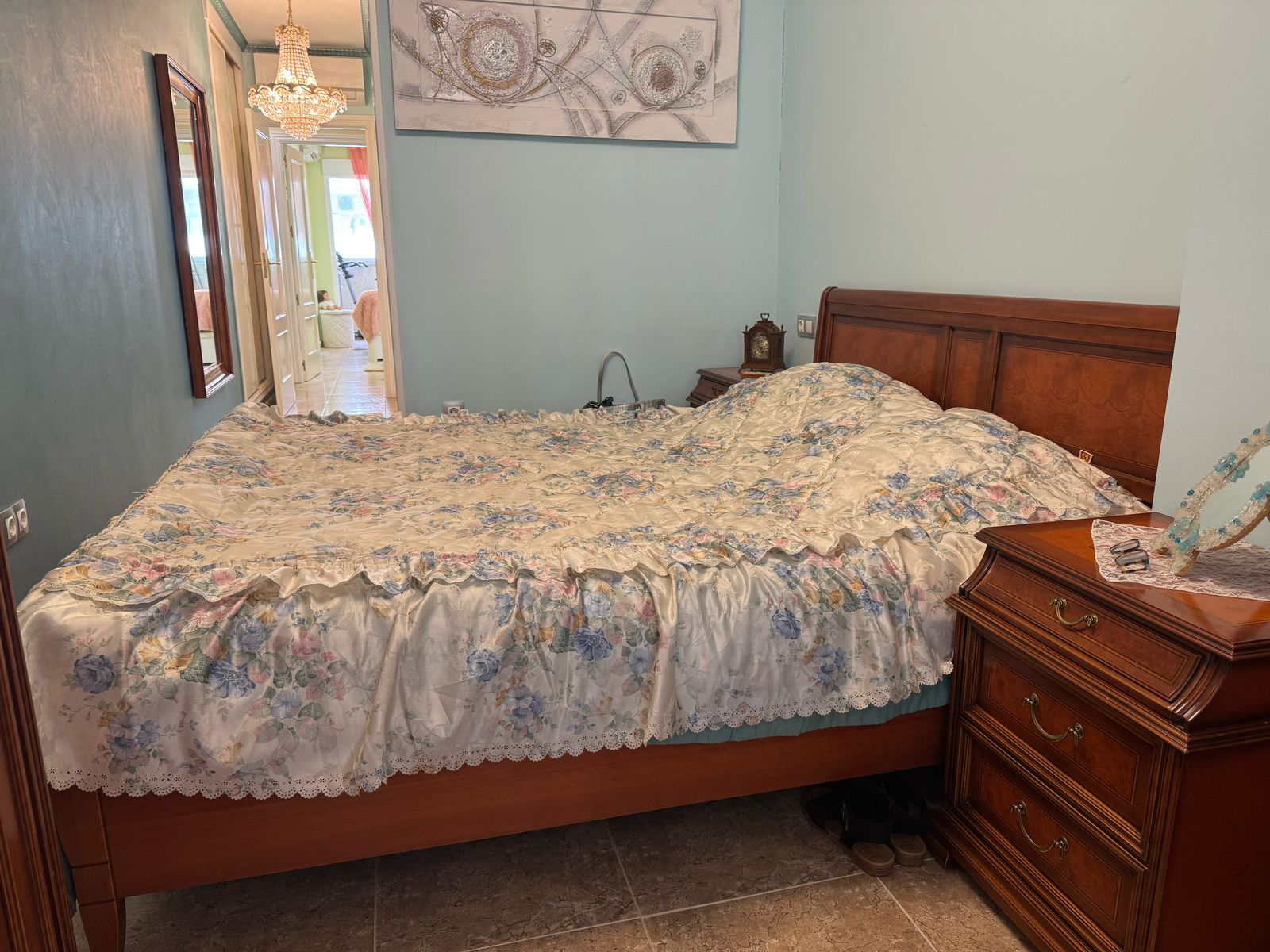 Wohnung zum Verkauf mit 3 Schlafzimmern und 2 Bädern, mit Gemeinschaftspool. — Foto 21