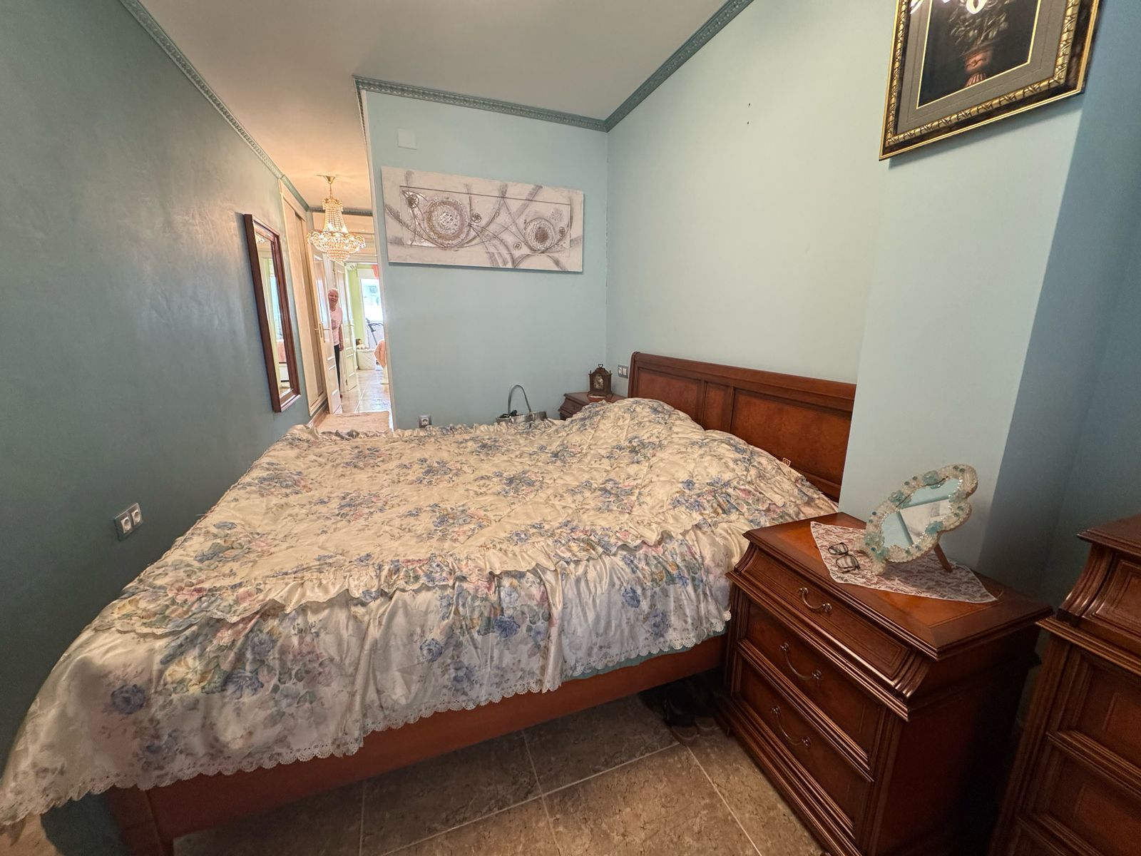 Wohnung zum Verkauf mit 3 Schlafzimmern und 2 Bädern, mit Gemeinschaftspool. — Foto 23