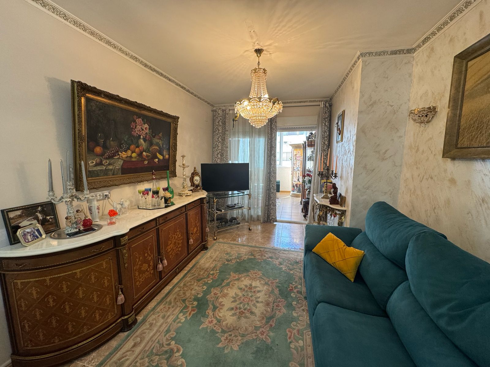Wohnung zum Verkauf mit 3 Schlafzimmern und 2 Bädern, mit Gemeinschaftspool. — Foto 34