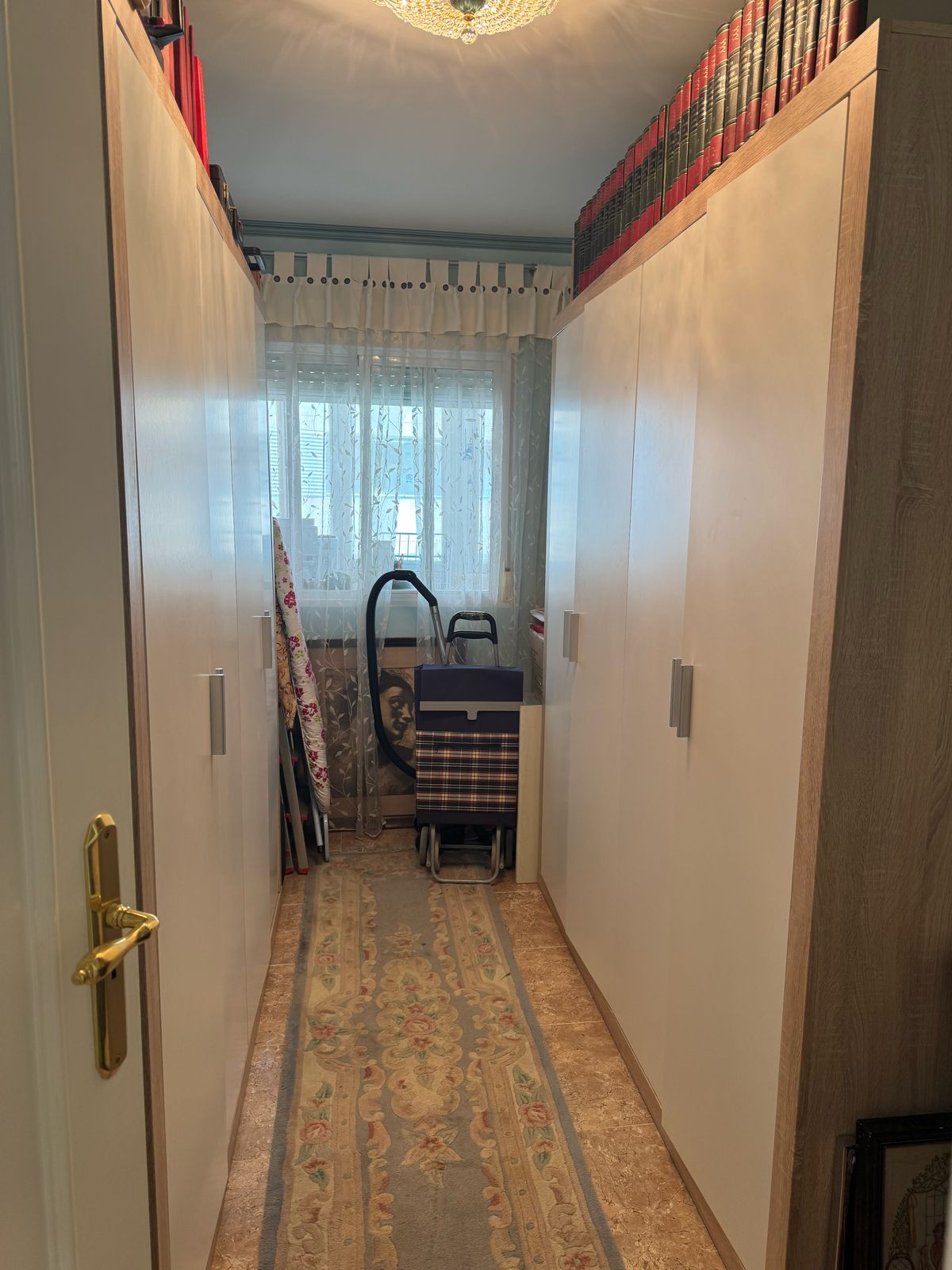 Wohnung zum Verkauf mit 3 Schlafzimmern und 2 Bädern, mit Gemeinschaftspool. — Foto 40