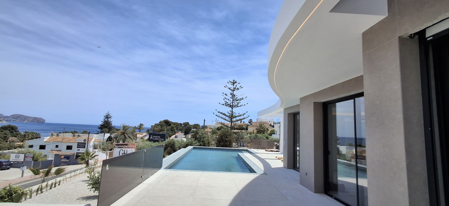 Nowy luksusowy dom z otwartym widokiem na Moraira i plażę Fustera — zdjęcie 3