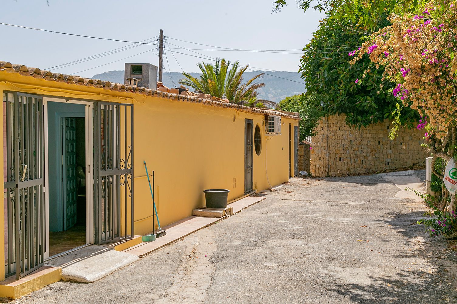 Erhvervslokale til salg i La Manzanera, Calpe med have. — foto 10
