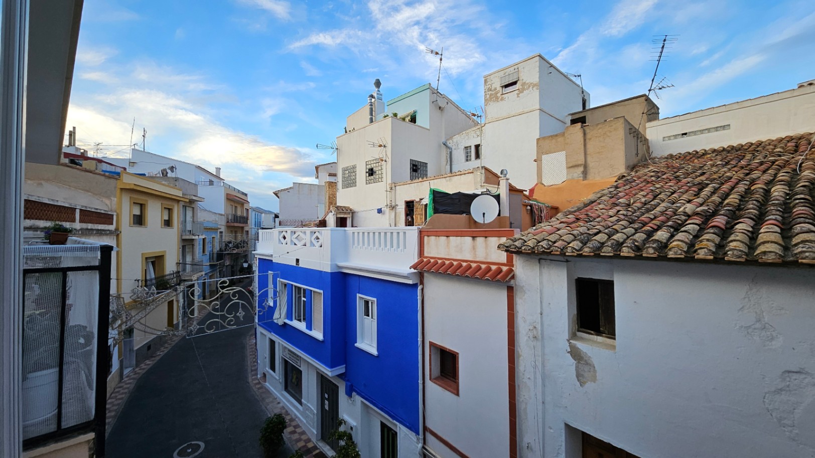 Budynek na sprzedaż w Calpe, 3 pokoje i 2 łazienki. — zdjęcie 32