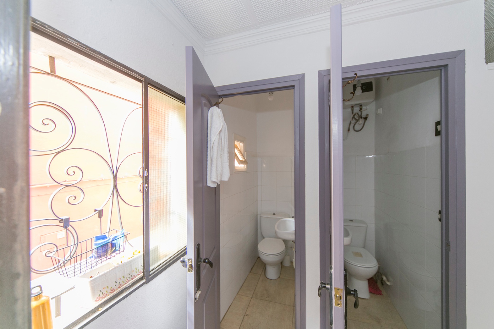 Budynek na sprzedaż w Calpe, 3 pokoje i 2 łazienki. — zdjęcie 19