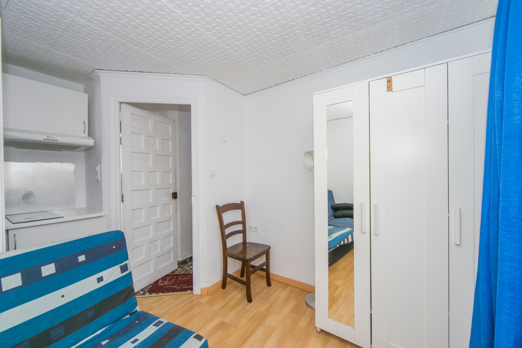 Budynek na sprzedaż w Calpe, 3 pokoje i 2 łazienki. — zdjęcie 3