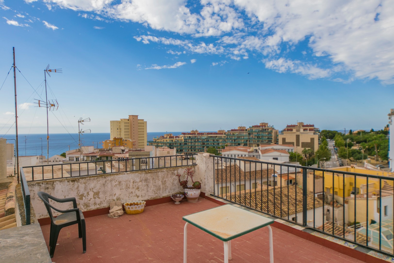 Budynek na sprzedaż w Calpe, 3 pokoje i 2 łazienki. — zdjęcie 14